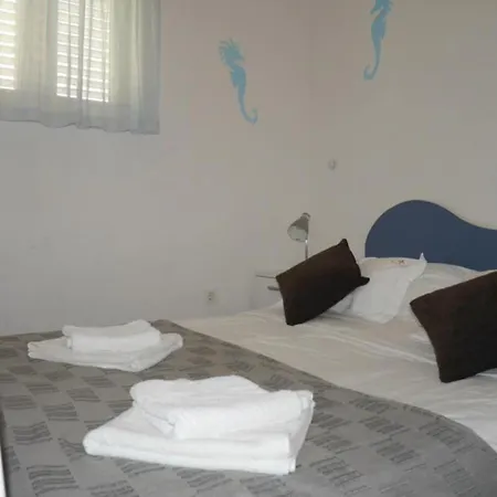 Seaside - 2 Bedroom 3